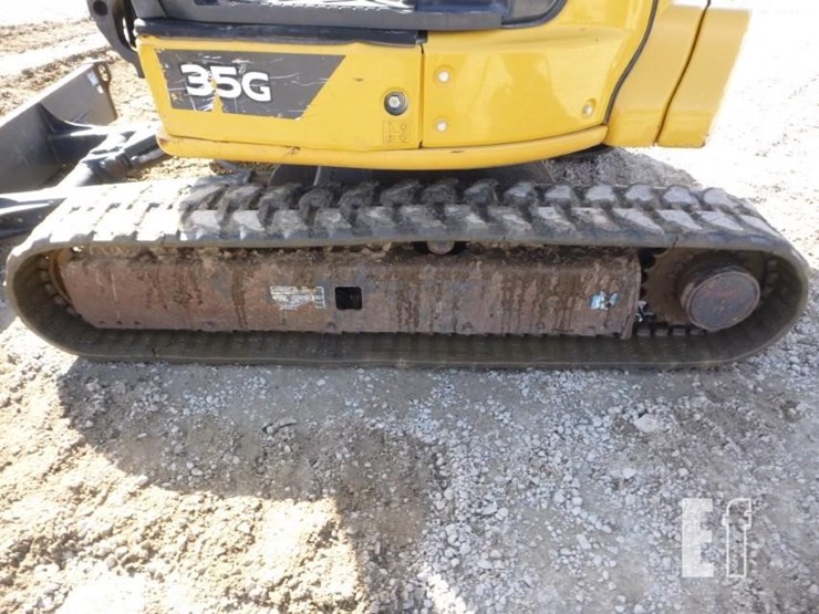 2022-deere-35g-image-27