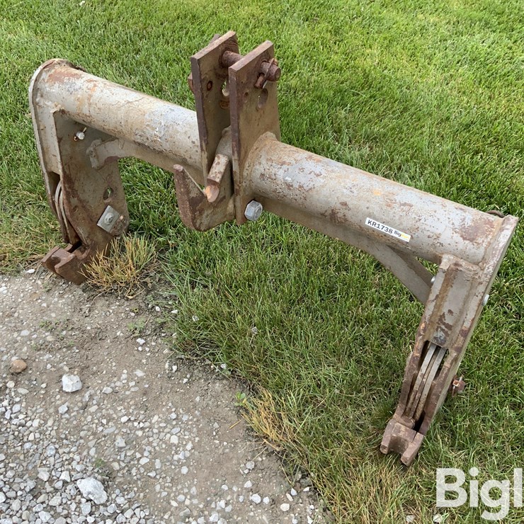 Massey Ferguson Quick Hitch