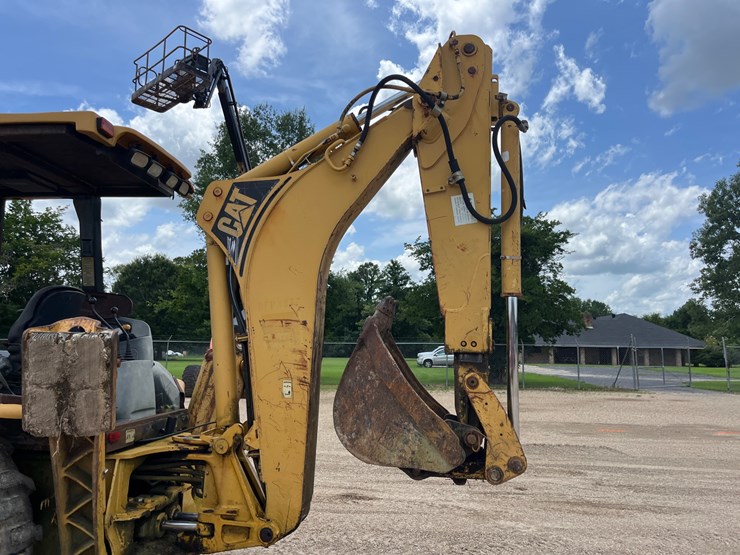 caterpillar-416d-image-5