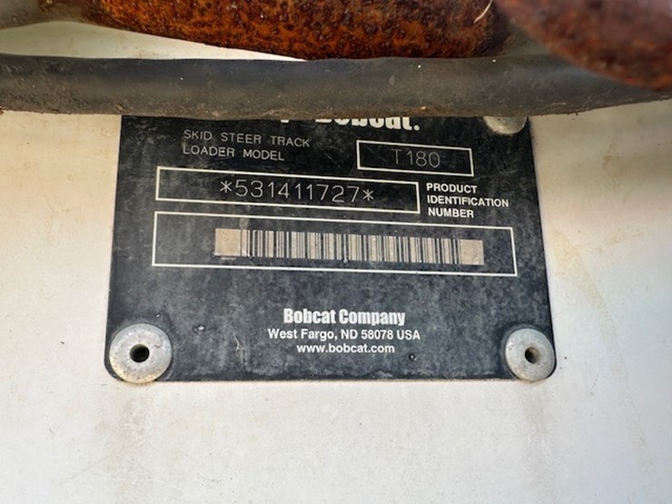 bobcat-t180-image-32
