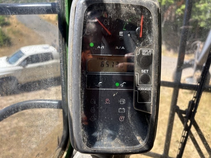2013-deere-2954d-image-43
