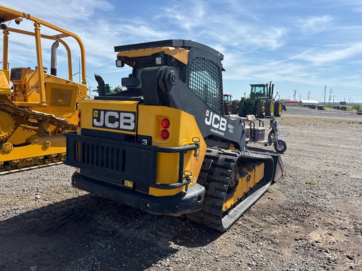 jcb-320t-image-3