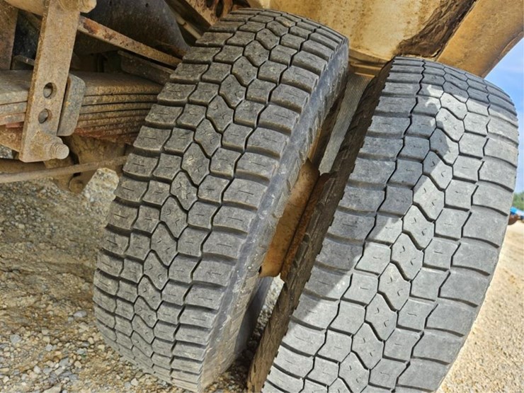 2018-ford-e450-image-35