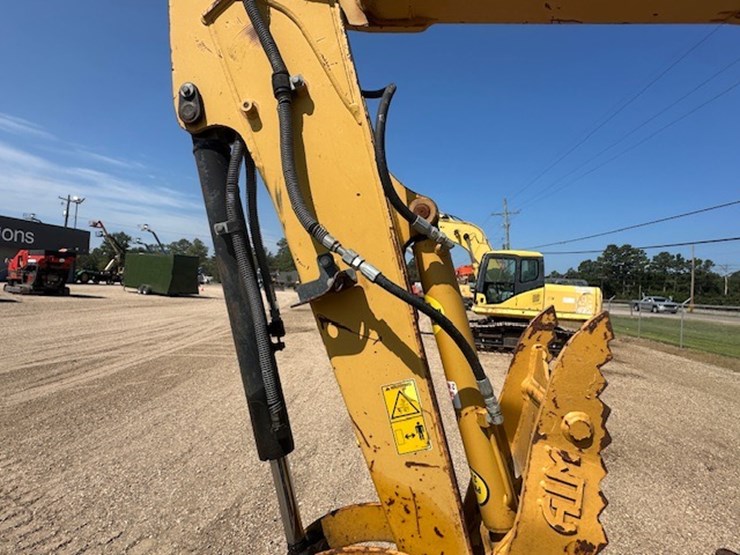 2012-caterpillar-305e-cr-image-28