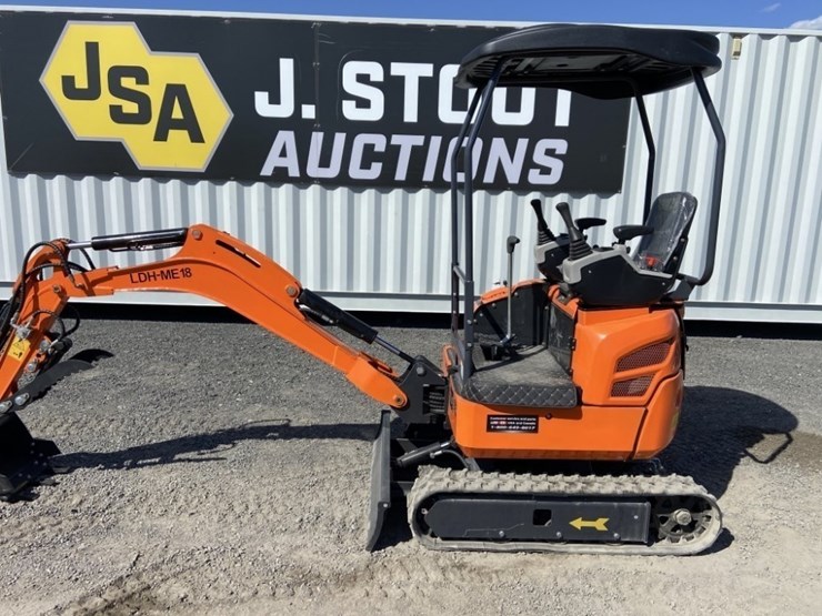 2025-land-hero-ldh-me18-mini-hydraulic-excavator-image-2
