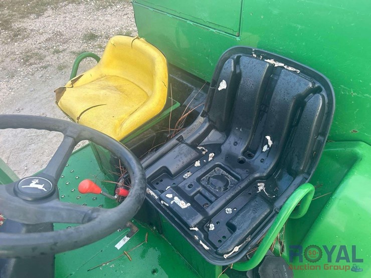 john-deere-gator-image-10