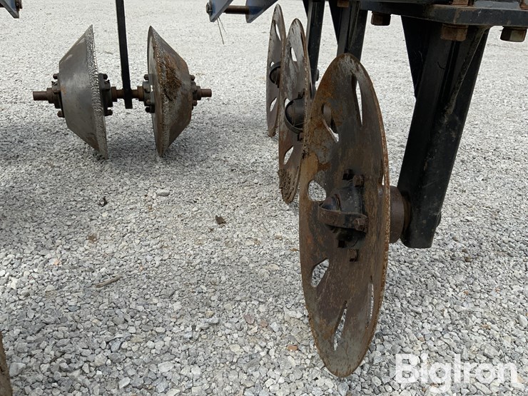 blu-jet-track-master-image-16