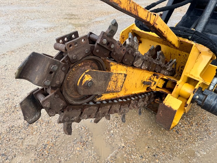 #2271-•-2016-vermeer-5725t-compact-loader-crawler-dozer-image-12
