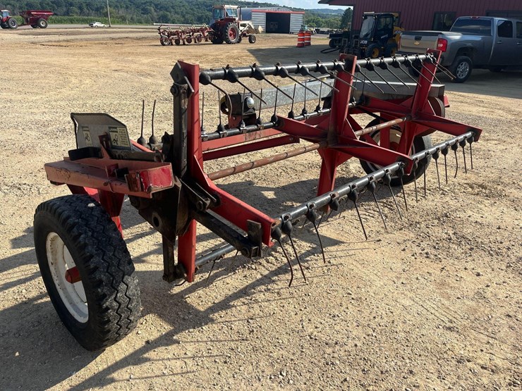 h&s-7-tedder-image-3