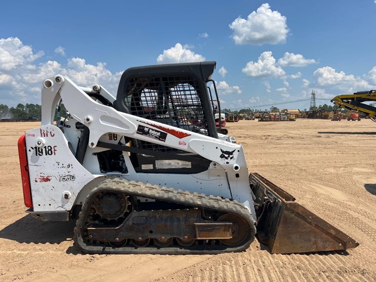 2018-bobcat-t590-image-4