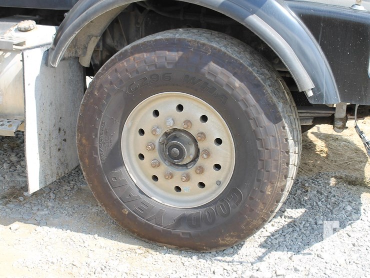 kenworth-t800-image-4