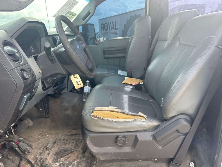 2012-ford-f450-image-12