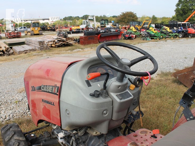 mahindra-2525-image-12