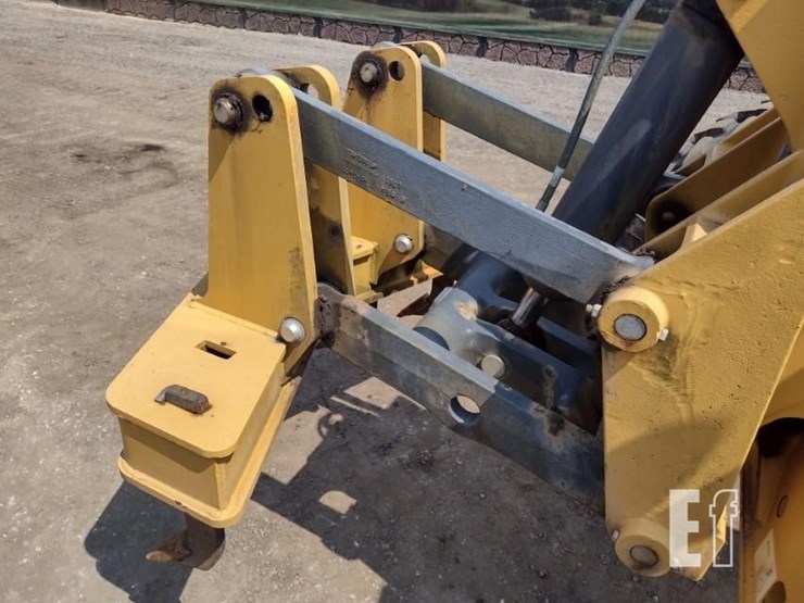 2020-deere-670gp-image-24