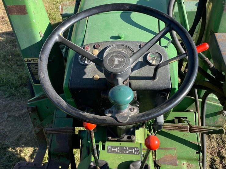 john-deere-2040-image-25