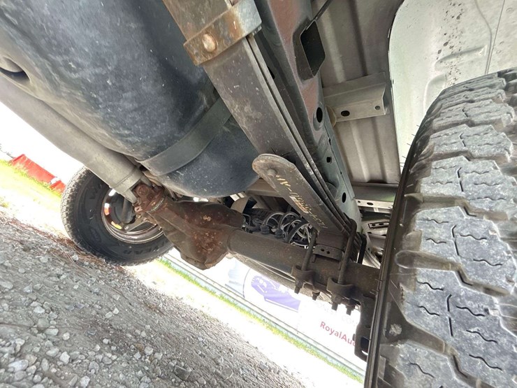 2017-ford-f150-image-19