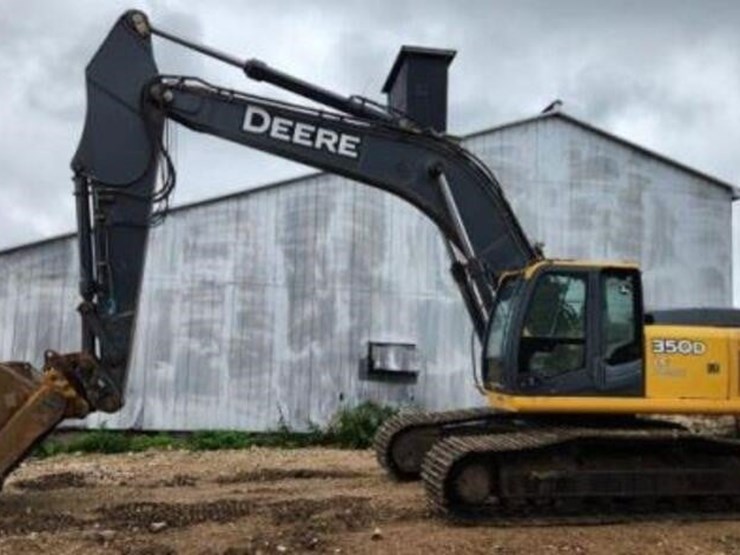 2010-john-deere-2010-image-1