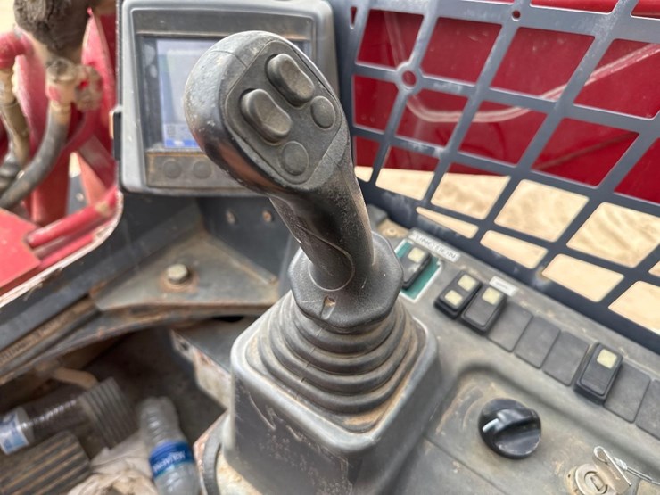 takeuchi-tl12v2-image-30