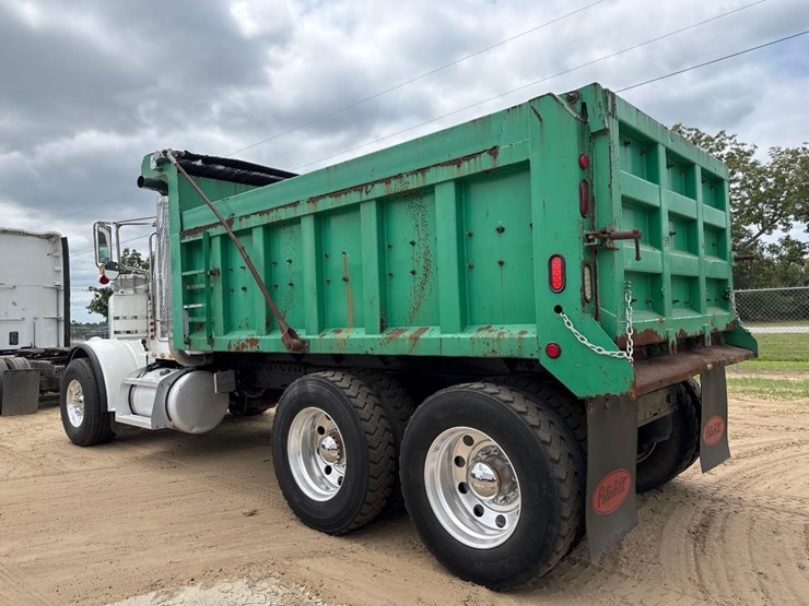 2013-peterbilt-388-image-8