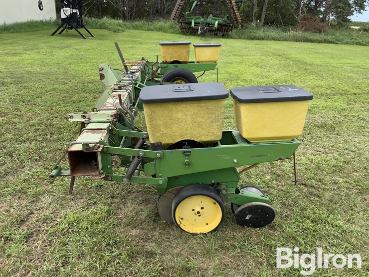john-deere-2-image-8