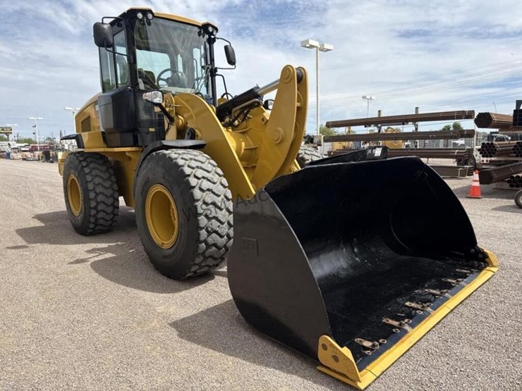2012-caterpillar-930k-image-4