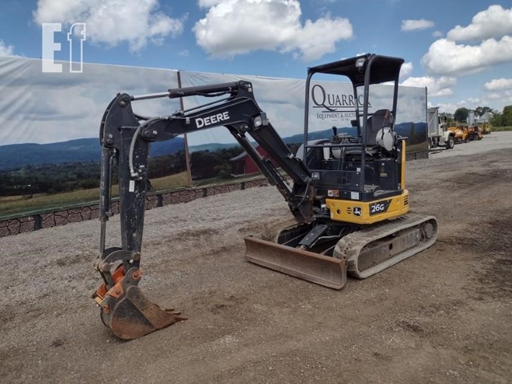 2021-deere-26g-image-29