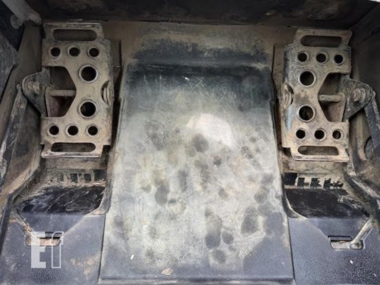 2019-bobcat-t770-image-94