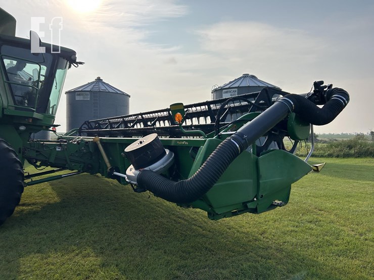 2011-john-deere-635f-image-3