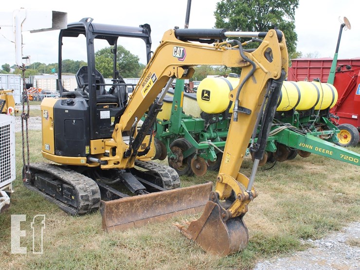 2022-caterpillar-303-image-3