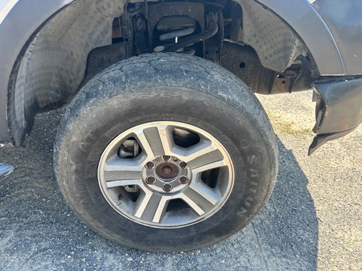 2004-ford-f150-image-18
