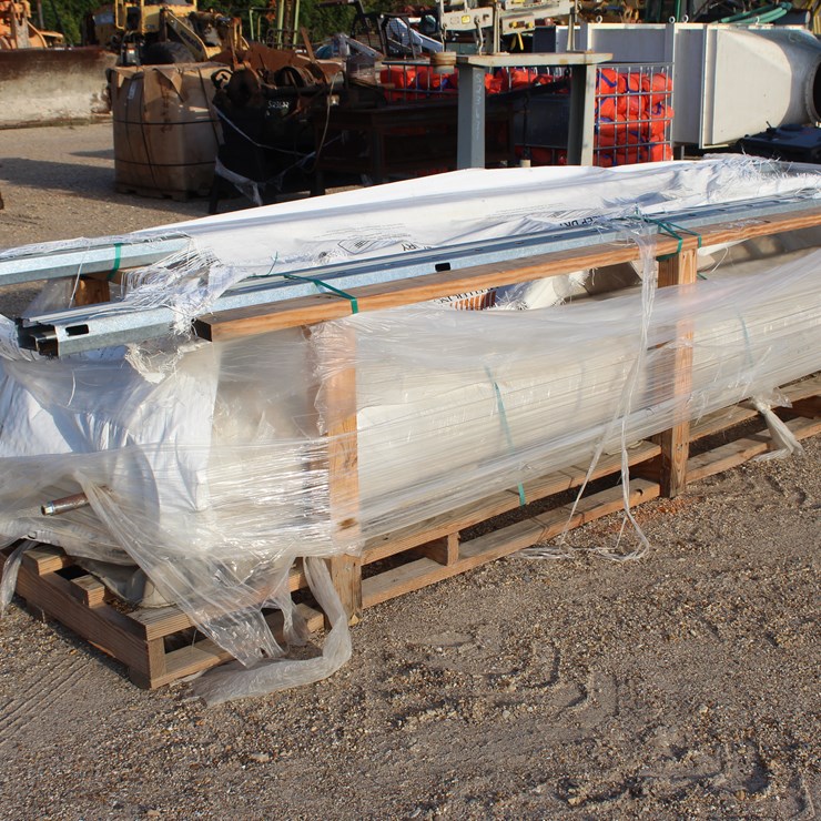 #3532 • 10FT W X 12FT L INDUSTRIAL ROLL UP DOORS