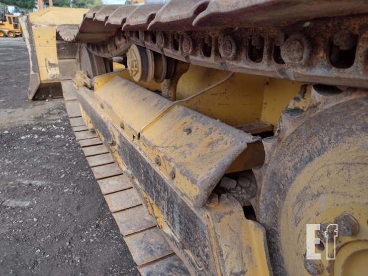 deere-650k-xlt-image-23