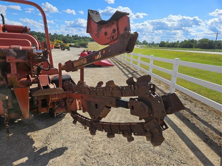 ditch-witch-5110-image-37