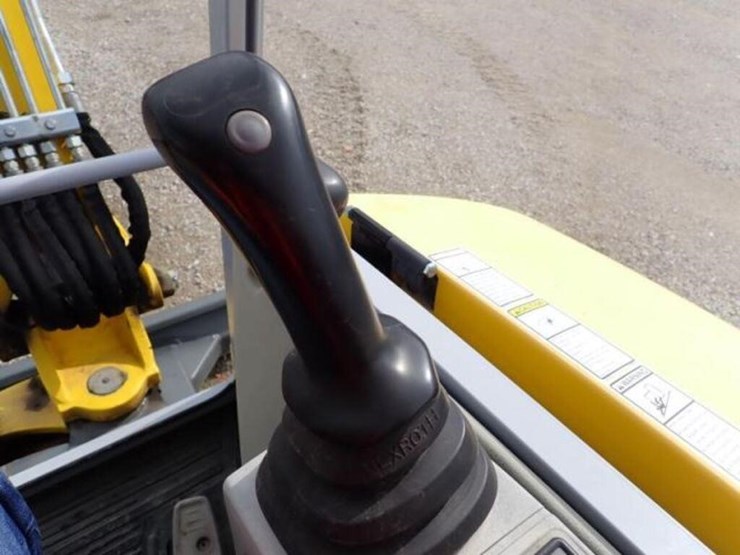 2019-wacker-neuson-ez28-image-10