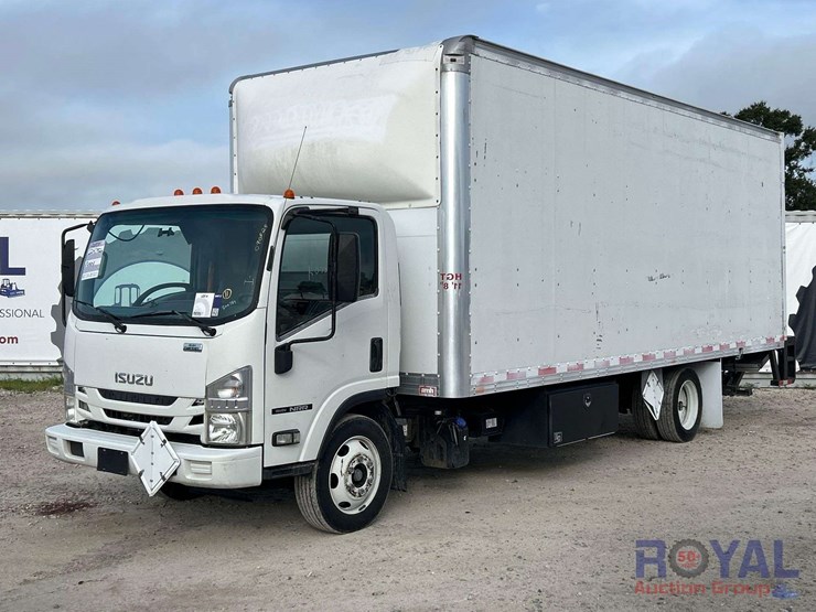 2017-isuzu-nrr-image-1