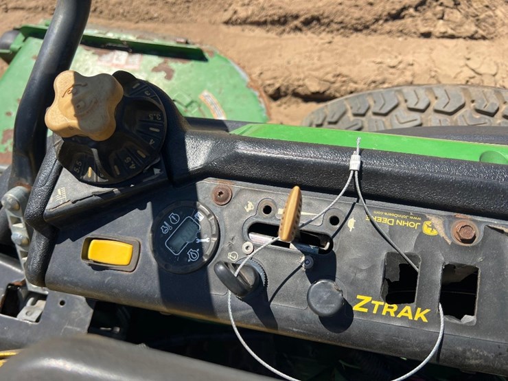 2019-john-deere-z960m-image-16