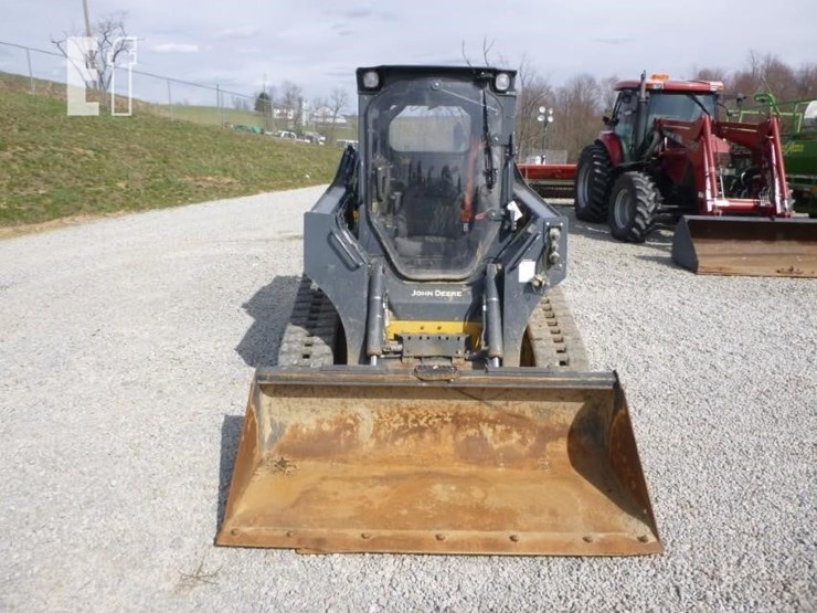 2023-deere-325g-image-2