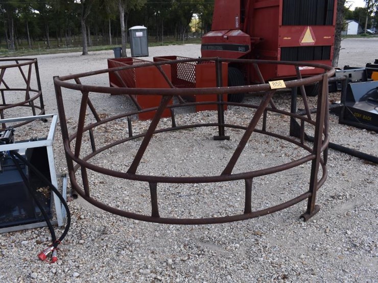 hay-ring-image-1