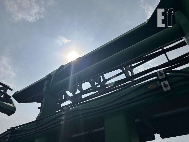 2019-john-deere-2680h-image-22