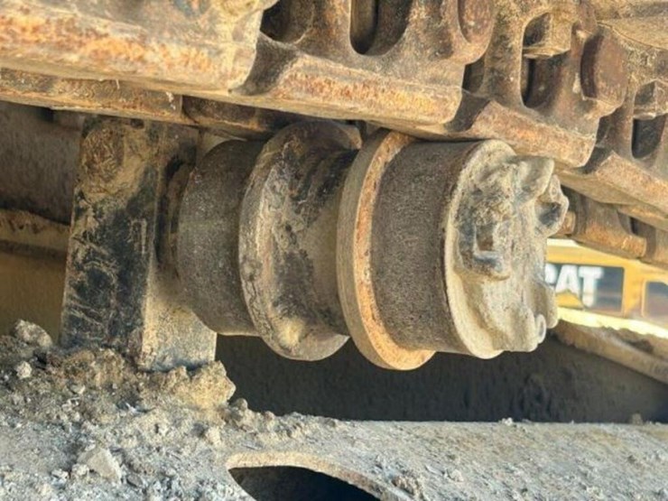 2010-caterpillar-324dl-image-61