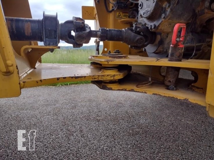 2018-caterpillar-910m-image-26