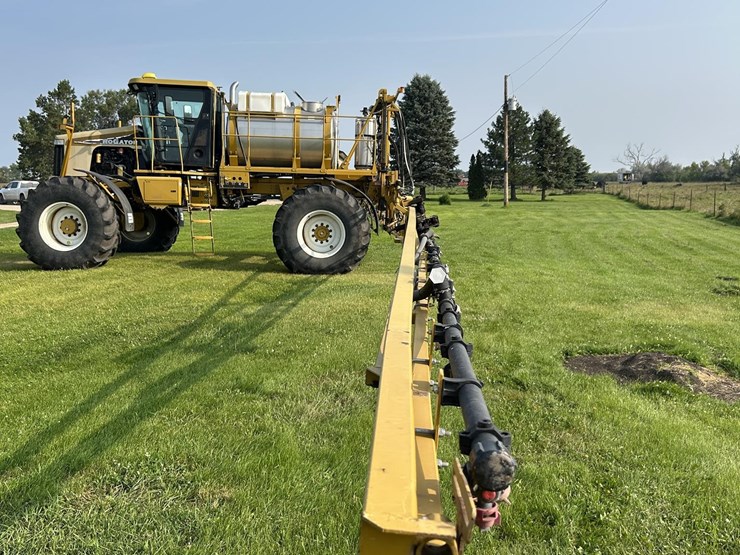 2005-ag-chem-rogator-1074-image-33