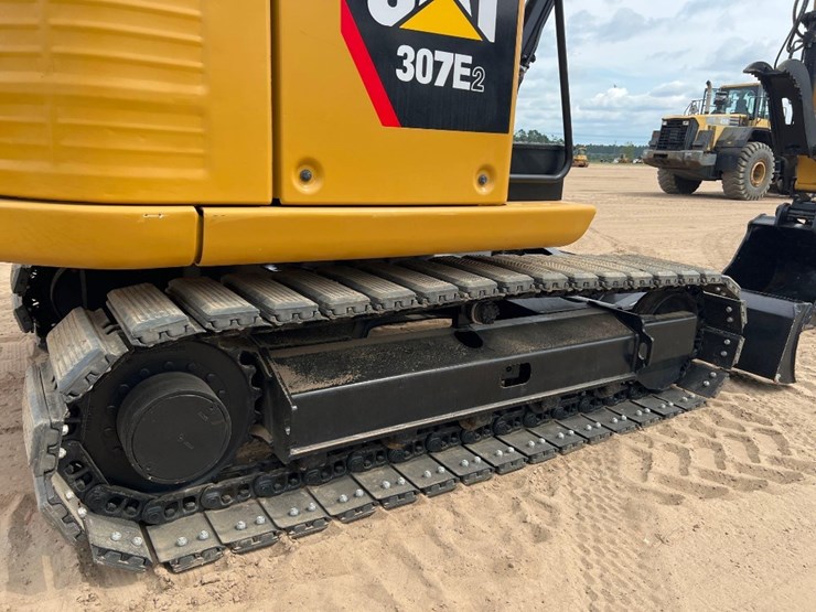 2017-caterpillar-307e2-image-20