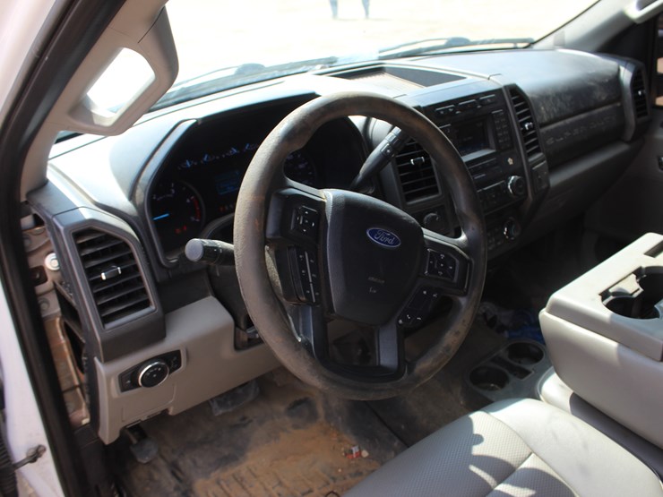 2019-ford-f250-image-8