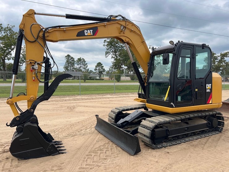 2017-caterpillar-307e2-image-2