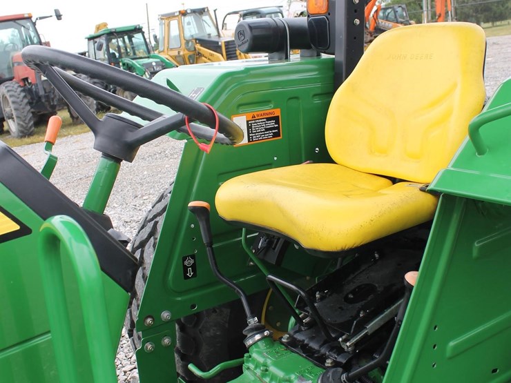 john-deere-5055d-image-11