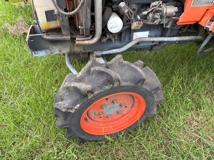 kubota-b7510-image-8