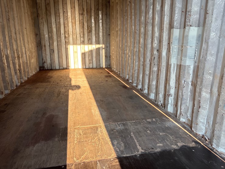 #1220-•-20-ft-container-image-5