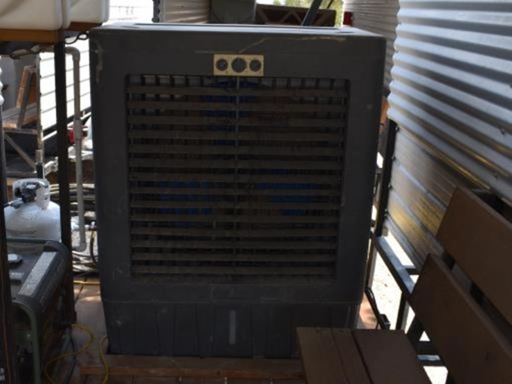 2013-cooling-trailer-w/-generator,-mobile-evaporative-cooler-and-freezer-(v-image-7