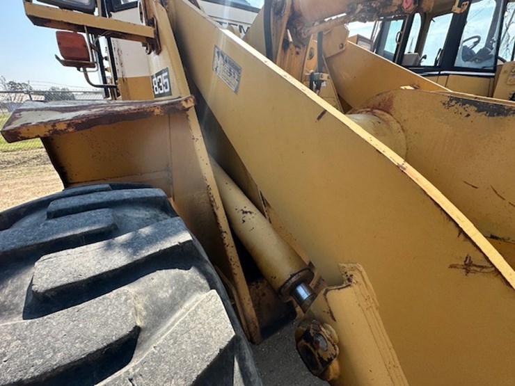 #2286-•-tcm-835-2-series-rubber-tire-loader-image-27